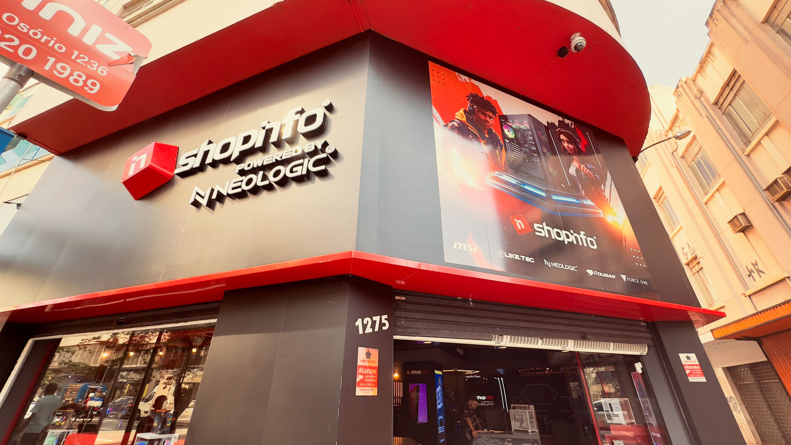 Fachada da loja Shopinfo no centro de Campinas